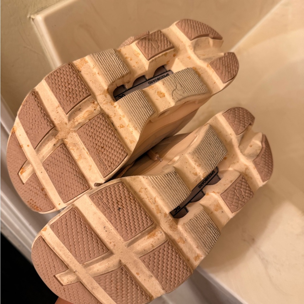 On Running - image 4